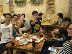 西工烧烤加盟,学烧烤技术,开烧烤店多少钱疯狂烤翅加盟